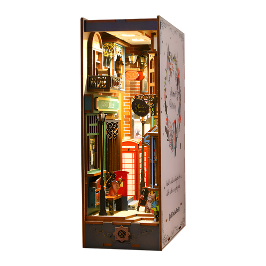 Whimsical Shelf™ - Crown Street